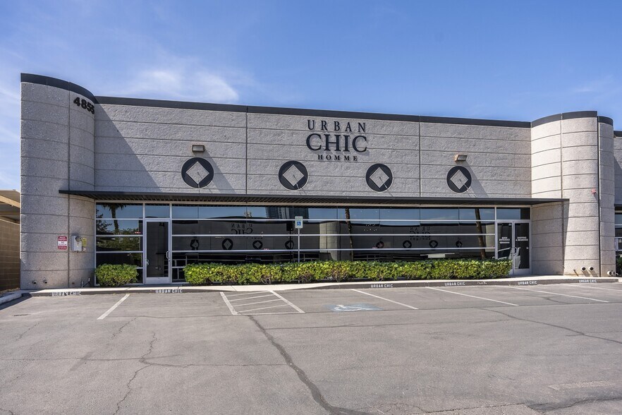 More Photos Of 4855 W Nevso Dr, Las Vegas Office For Sale