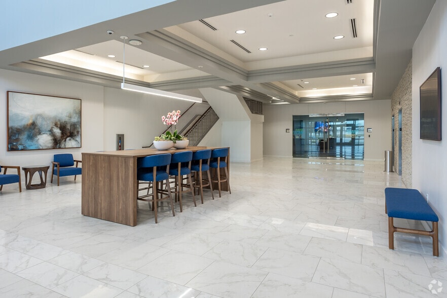 More Photos Of 6800 Weiskopf Ave, McKinney Office For Lease