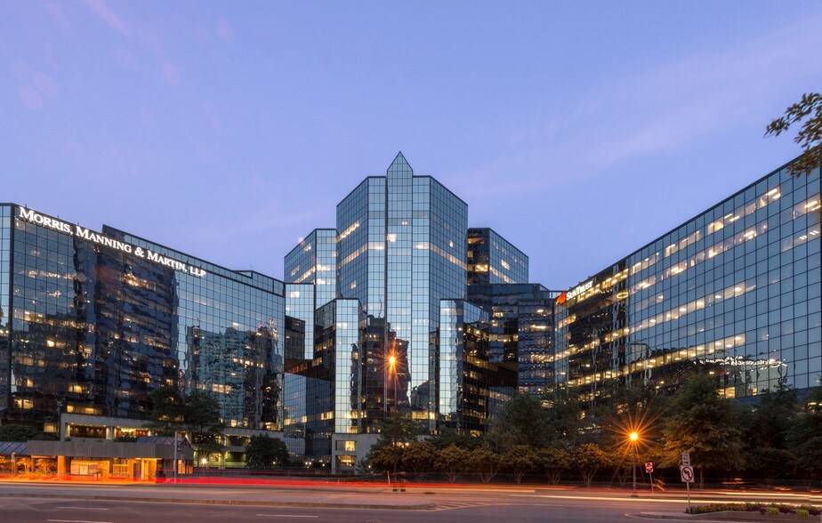 More Photos Of 3333 Peachtree Rd Ne, Atlanta Office For Sale