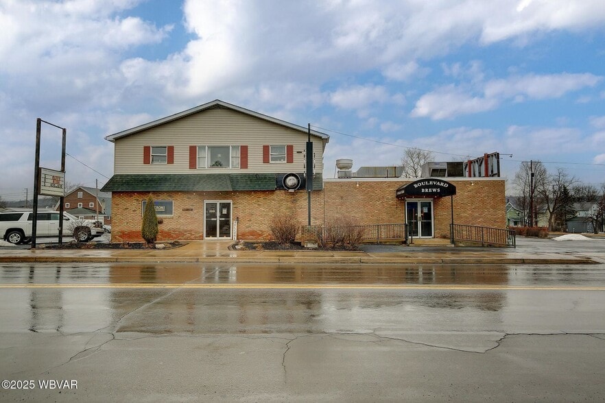 More Photos Of 505 Washington Blvd, Williamsport Restaurant For Sale