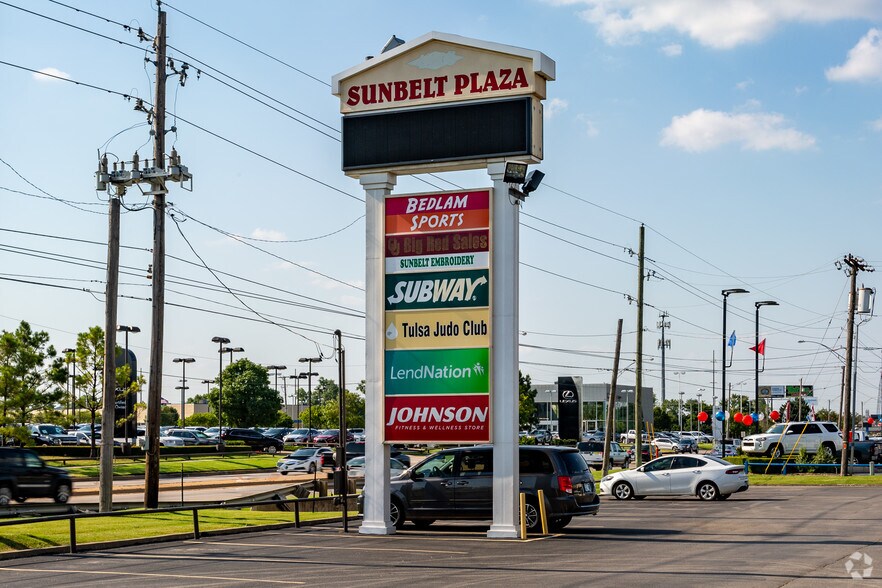 More Photos Of 4343 S Memorial Dr, Tulsa General Retail For Lease