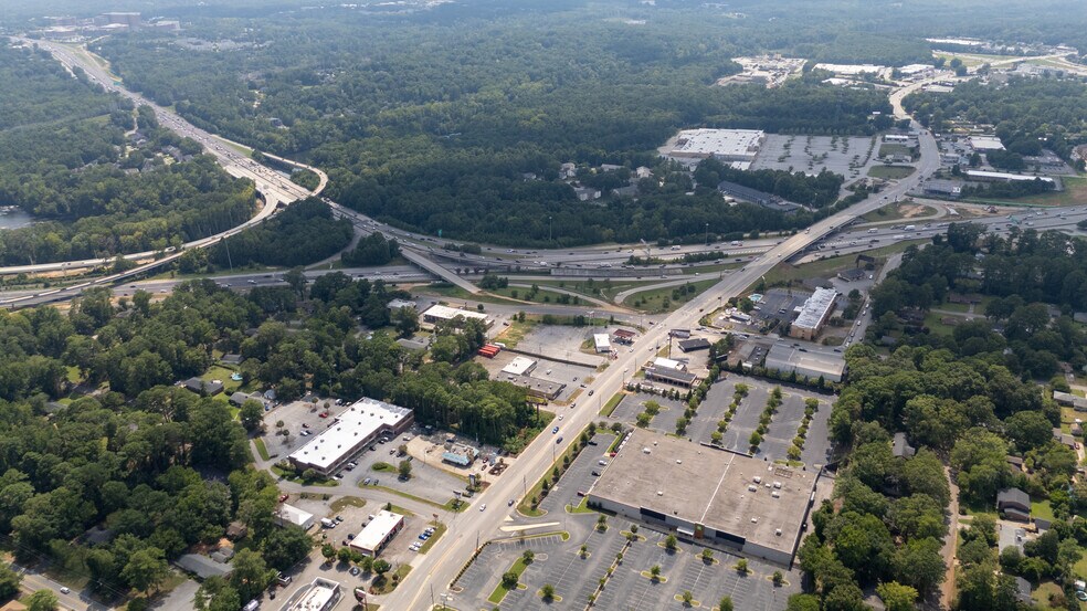 More Photos Of 123 Lawand Dr, Columbia Office Residential For Sale