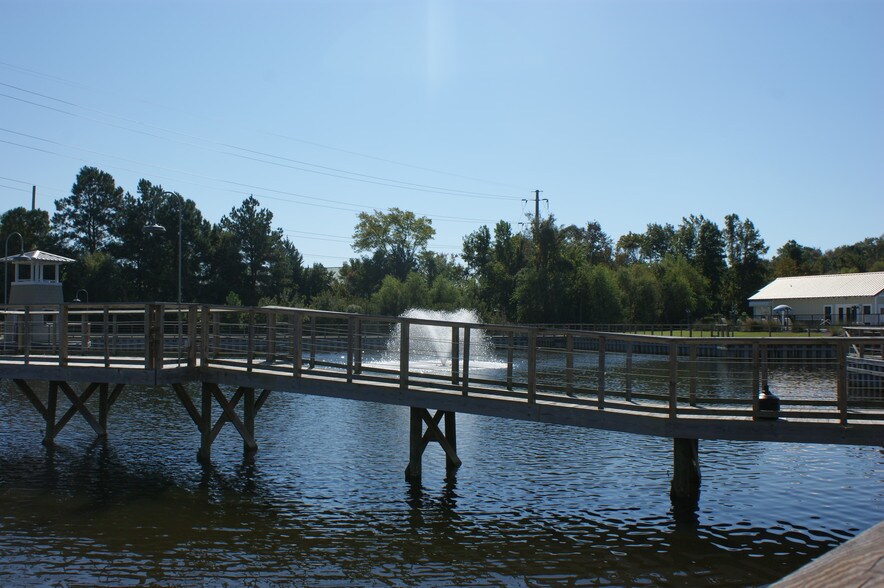 More Photos Of 277 Willbrook Blvd, Pawleys Island Office For Sale