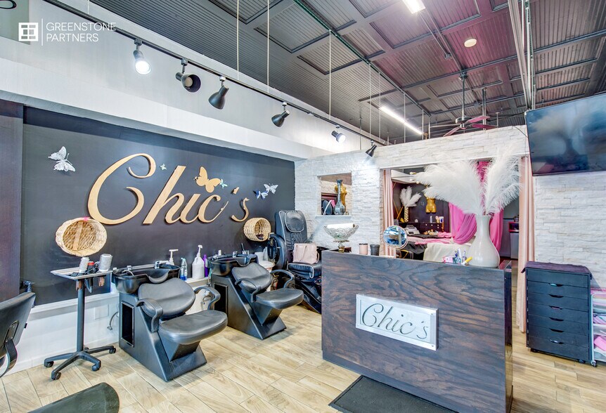 More Photos Of 3230 Harlem Ave, Riverside Storefront Retail Office For Sale