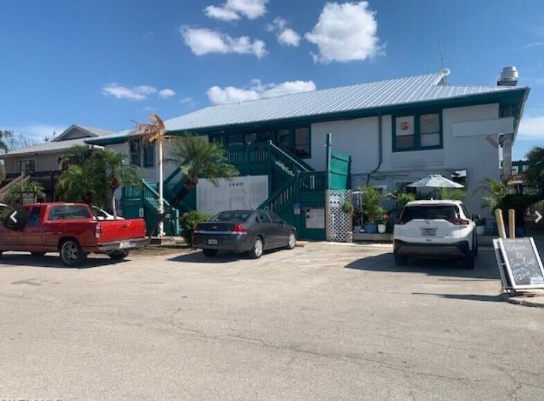 More Photos Of 3444 Marinatown Ln, North Fort Myers Unknown For Lease