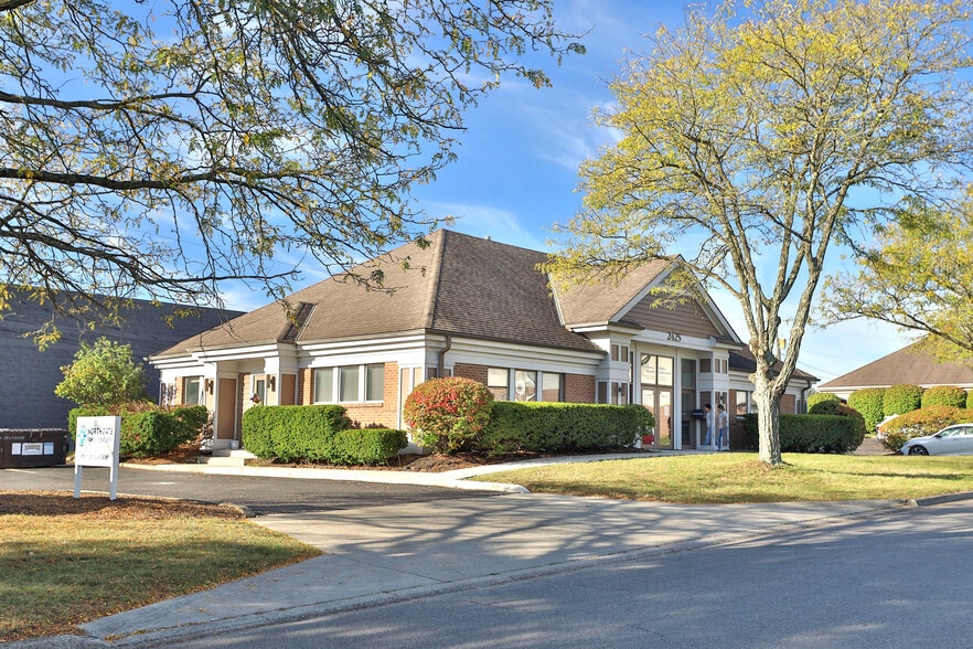 More Photos Of 2425 Deewood Dr, Columbus Medical For Sale