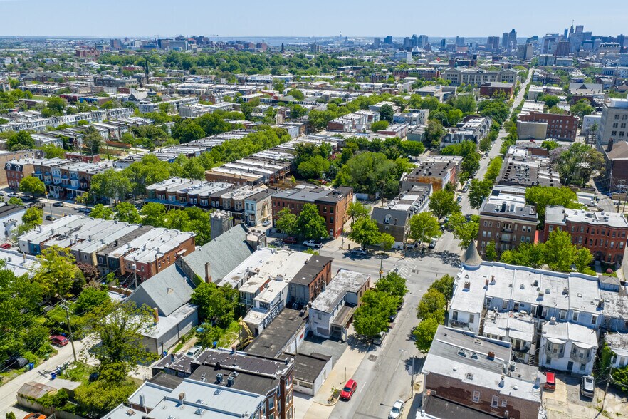More Photos Of 211 E 25th St, Baltimore Office Residential For Sale