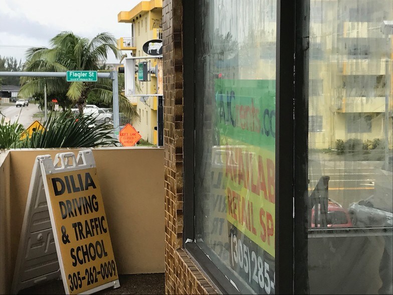 More Photos Of 6890 W Flagler St, Miami Storefront Retail Office For Lease