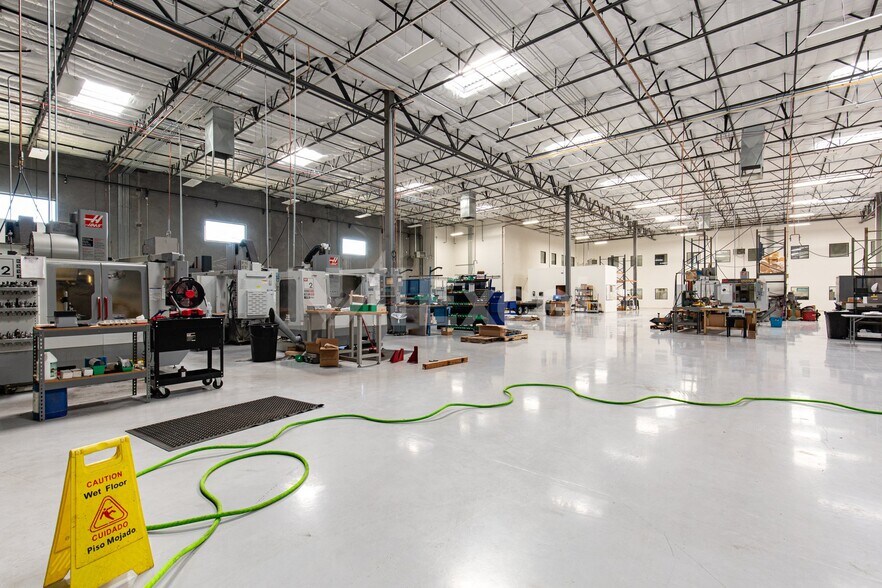 More Photos Of 820 Dunsan Way, Henderson Industrial For Sale