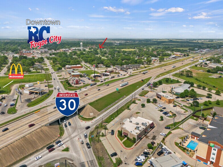 More Photos Of 107 S Josephine St, Royse City General Retail For Sale