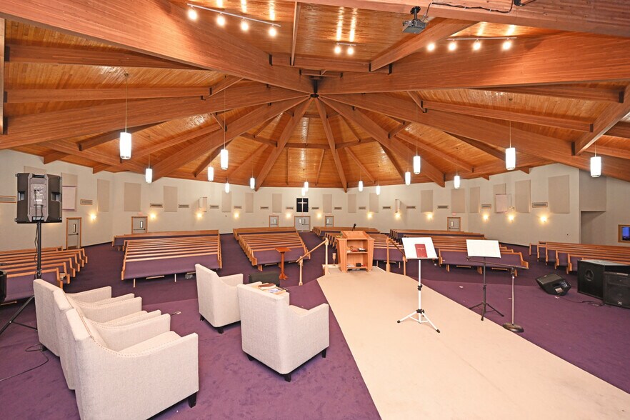 More Photos Of 5990 Michael Rd, Middletown Religious Facility For Sale