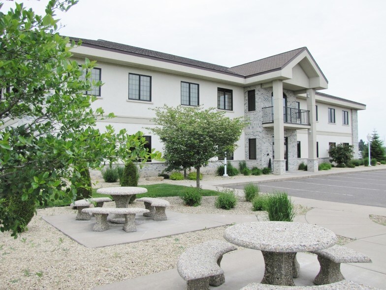 More Photos Of 2021 Cenex Dr, Rice Lake Medical For Lease