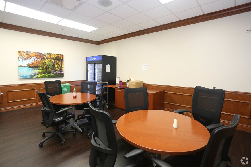 More Photos Of 12255 DePaul Dr, Bridgeton Medical For Lease