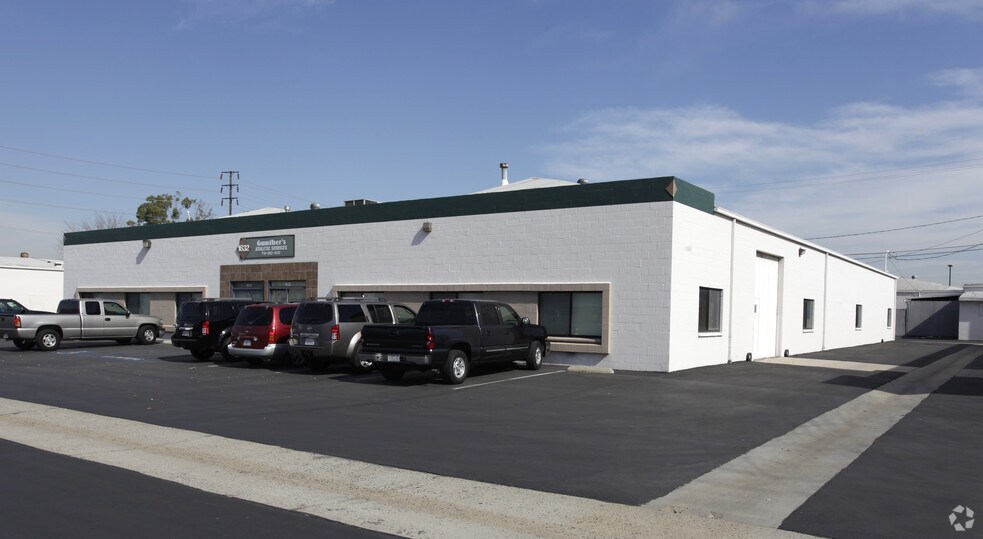More Photos Of 1622-1632 N Missile Way, Anaheim Manufacturing For Lease