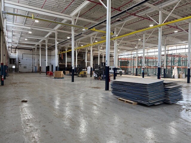 More Photos Of 5278 County Road 424, Antwerp Manufacturing For Lease