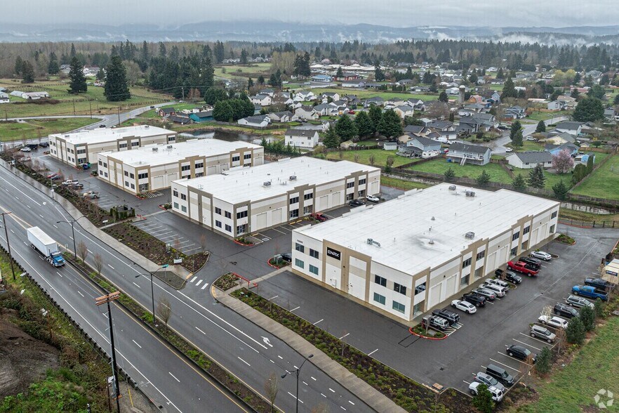 More Photos Of 10007 234th Ave E, Bonney Lake Distribution For Lease