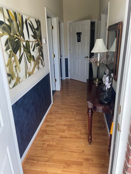 More Photos Of 1558 Union Rd, Gastonia Office For Lease
