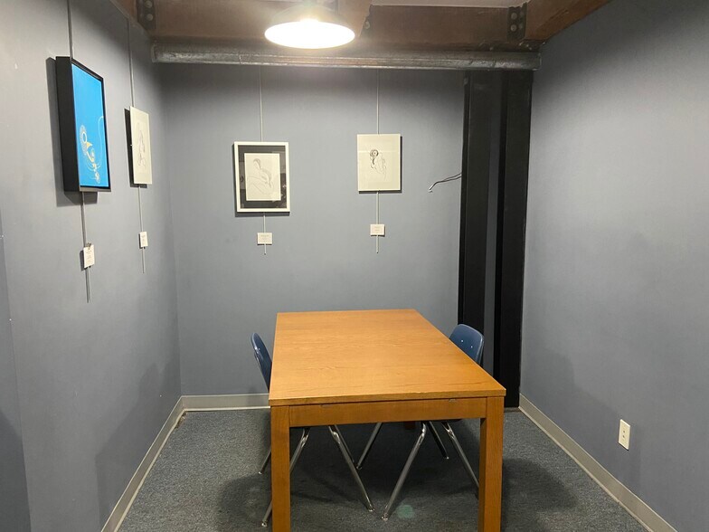 More Photos Of 10 Lackawanna Plz, Montclair Storefront Retail Office For Lease