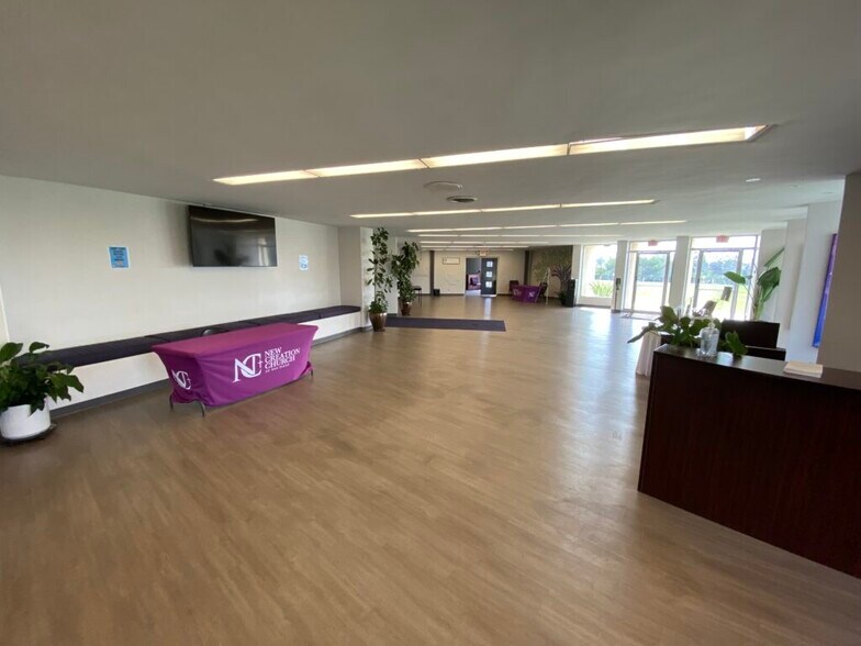 More Photos Of 3115 Altadena Ave, San Diego Religious Facility For Lease