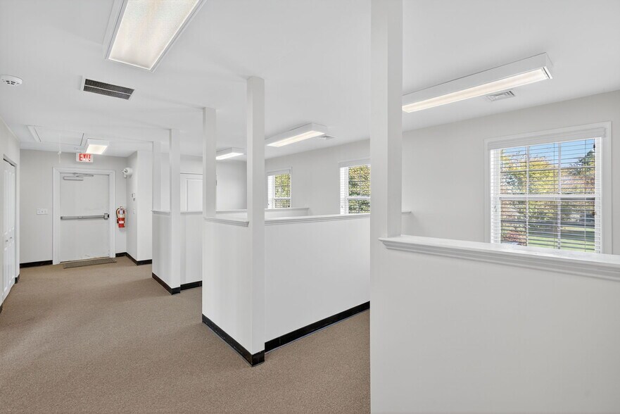More Photos Of 6614 Ruppsville Rd, Allentown Office For Sale