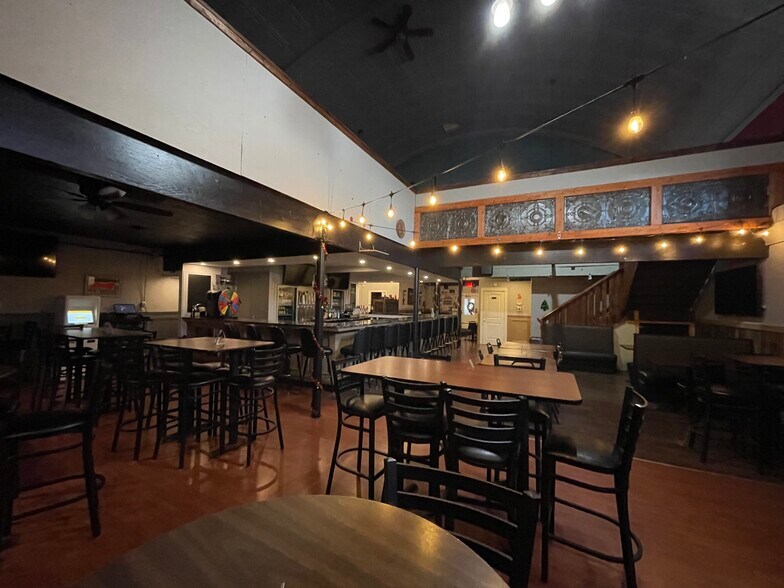 More Photos Of 732-734 Brookline Blvd, Pittsburgh Storefront Retail Residential For Sale