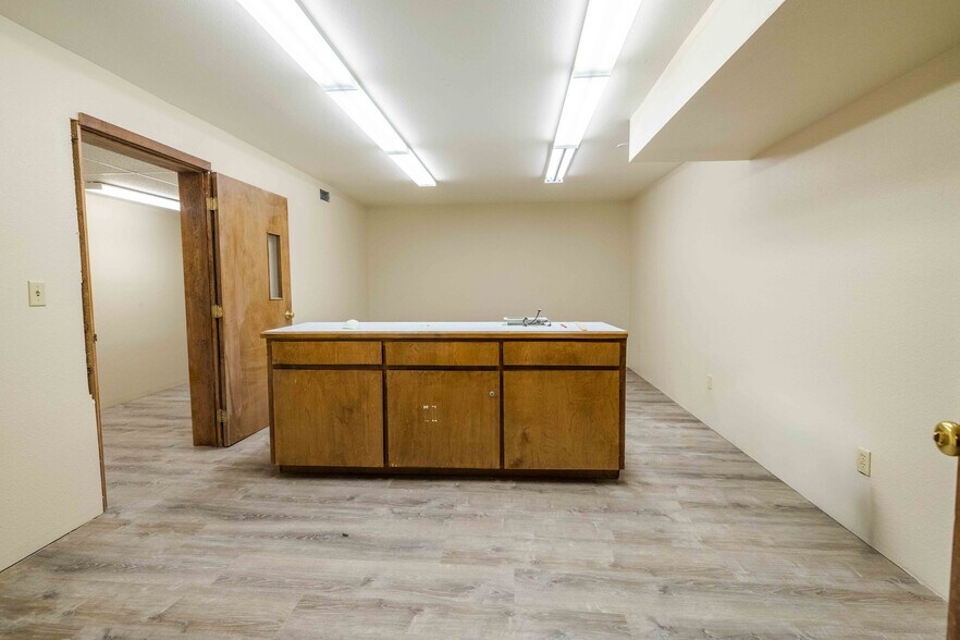 More Photos Of 115B Valley Rd, Brewster Specialty For Sale