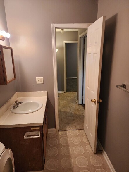 More Photos Of 15 Home Place Dr NW, Cartersville Multifamily For Sale