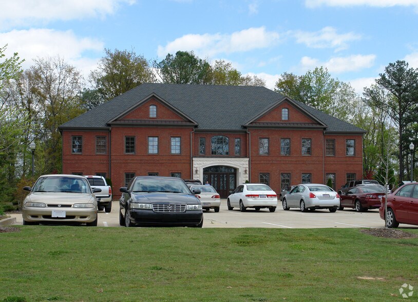 Primary Photo Of 931 Sharit Ave, Gardendale Office For Lease