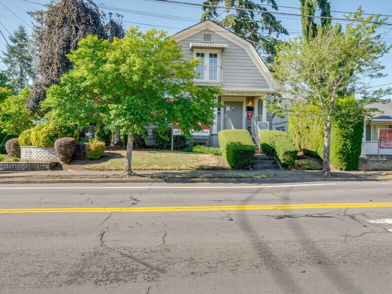 More Photos Of 2800 E Evergreen Blvd, Vancouver Office Residential For Lease