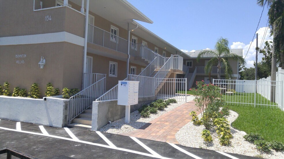 More Photos Of 134 Boynton Blvd, Daytona Beach Apartments For Sale