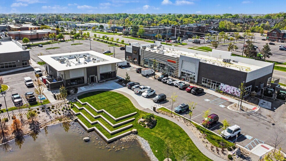 More Photos Of 42750 Grand River Ave, Novi Unknown For Lease