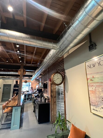 More Photos Of 238 W Main St, Romney General Retail For Lease