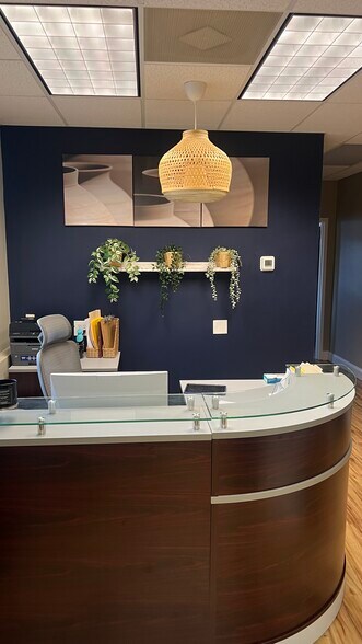 More Photos Of 561 Cranbury Rd, East Brunswick Medical For Sale