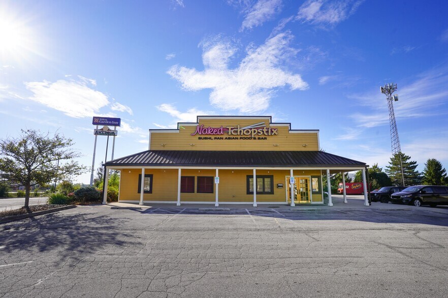 More Photos Of 8607 Us Highway 24 W, Fort Wayne Restaurant For Sale