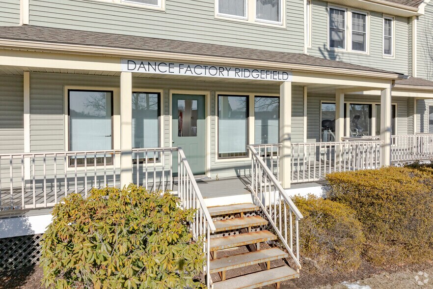 More Photos Of 79 Danbury Rd, Ridgefield Office For Lease