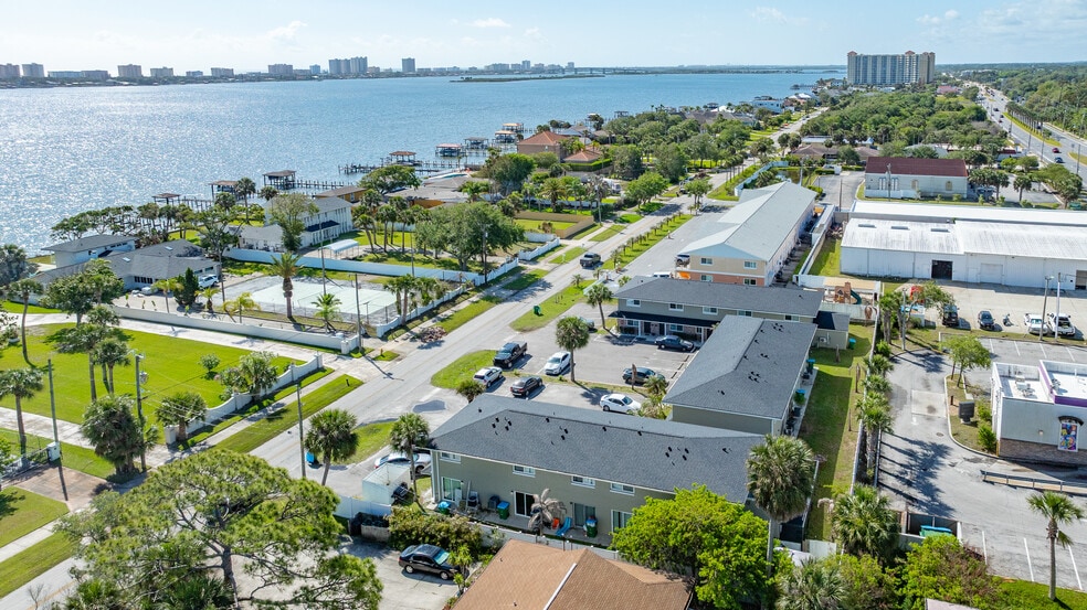 Primary Photo Of 2322 S Palmetto Ave, Daytona Beach Apartments For Sale