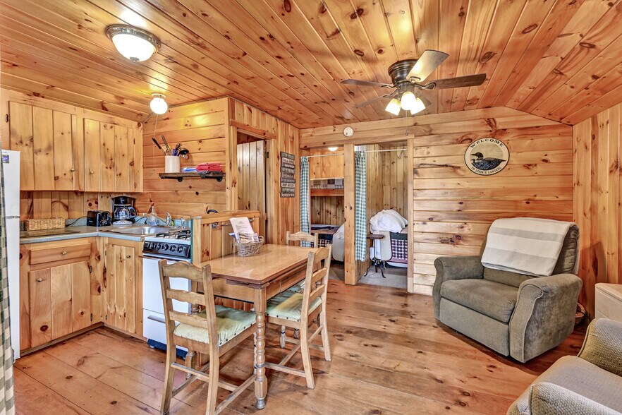 More Photos Of 15 Lower Wilson Pond Rd, Greenville Specialty For Sale