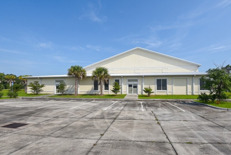 More Photos Of 4015 S Williamson Blvd, Port Orange Religious Facility For Sale