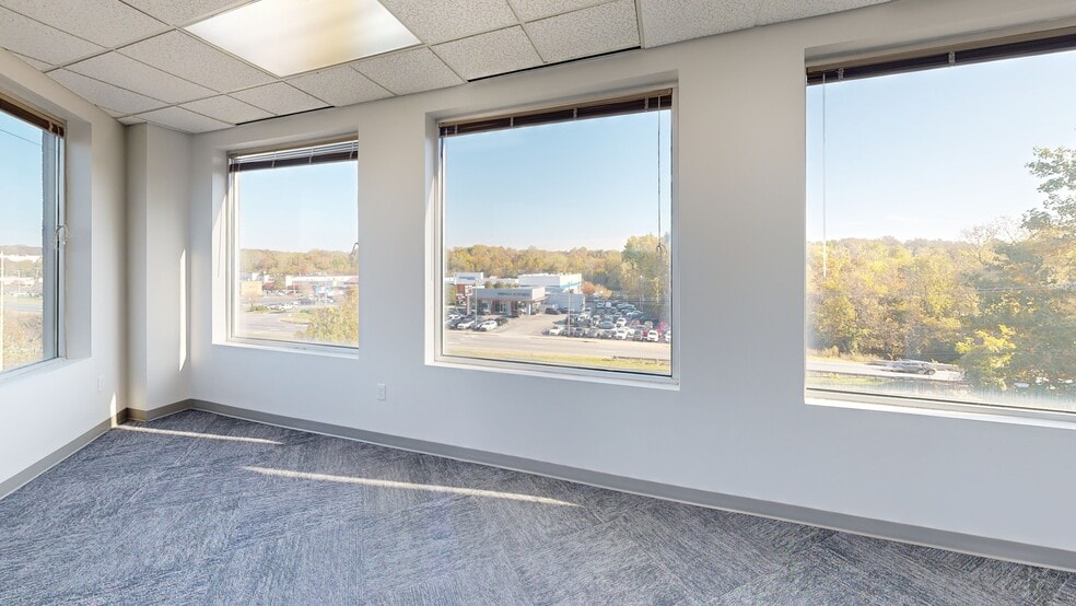 More Photos Of 7500 E Independence Blvd, Charlotte Unknown For Lease