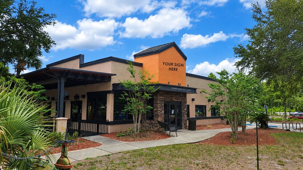 More Photos Of 298 Southhall Ln, Maitland Restaurant For Lease