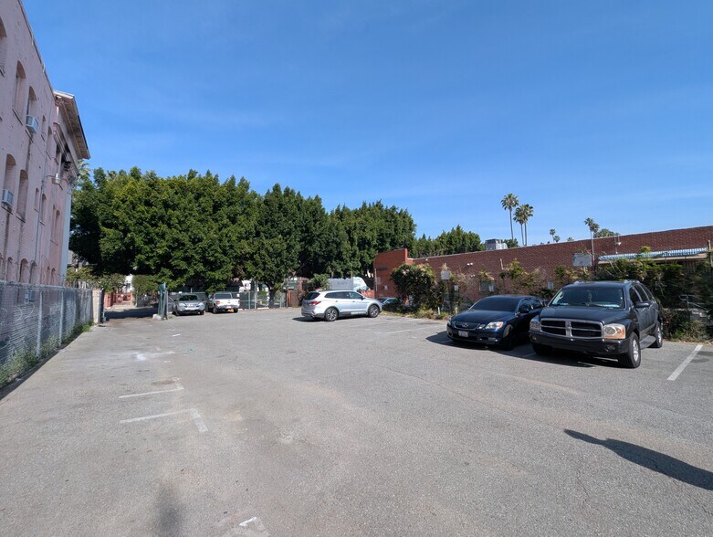 More Photos Of 1132 S Alvarado St, Los Angeles Land For Sale