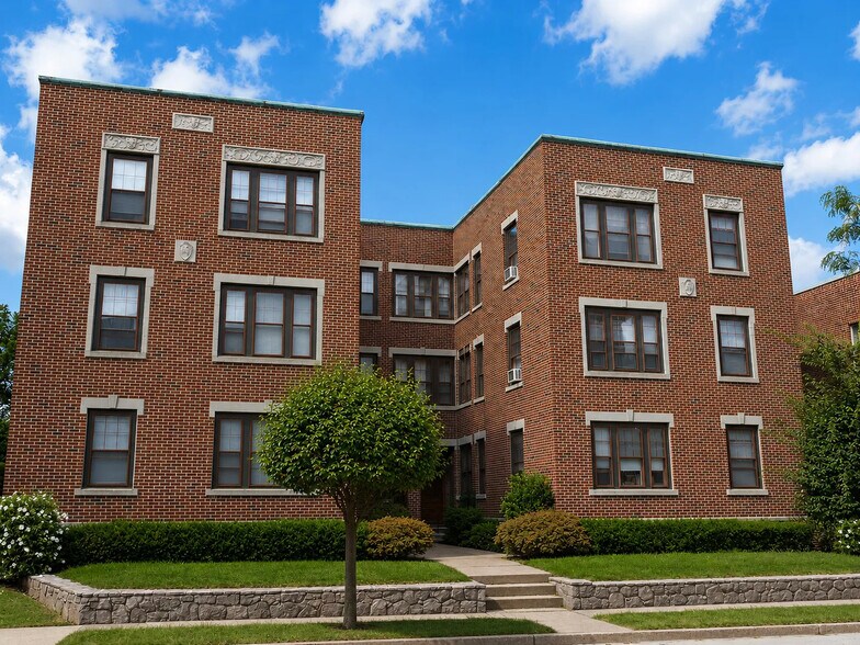 More Photos Of 94-96 Medway St, Providence Apartments For Sale