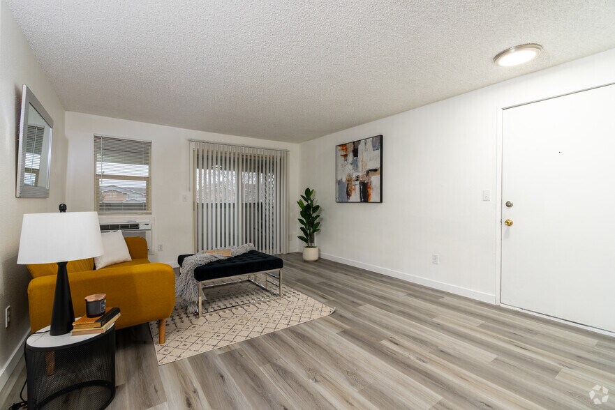 More Photos Of 465 N Arthur St, Kennewick Apartments For Sale