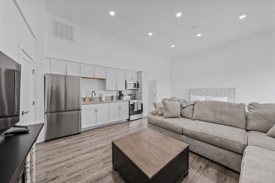 More Photos Of 1929 US-395, Gardnerville Apartments For Sale