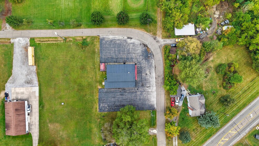 More Photos Of 1400 Paradise View St, Mansfield Office For Sale