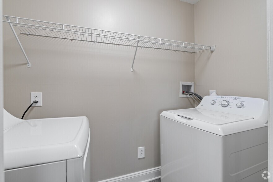 More Photos Of 555 Andorra Glen Ct, Lafayette Hill Apartments For Lease