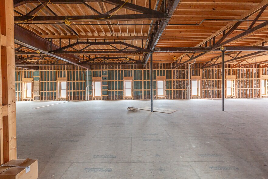 More Photos Of 25 E Main St, Chattanooga Office Residential For Sale