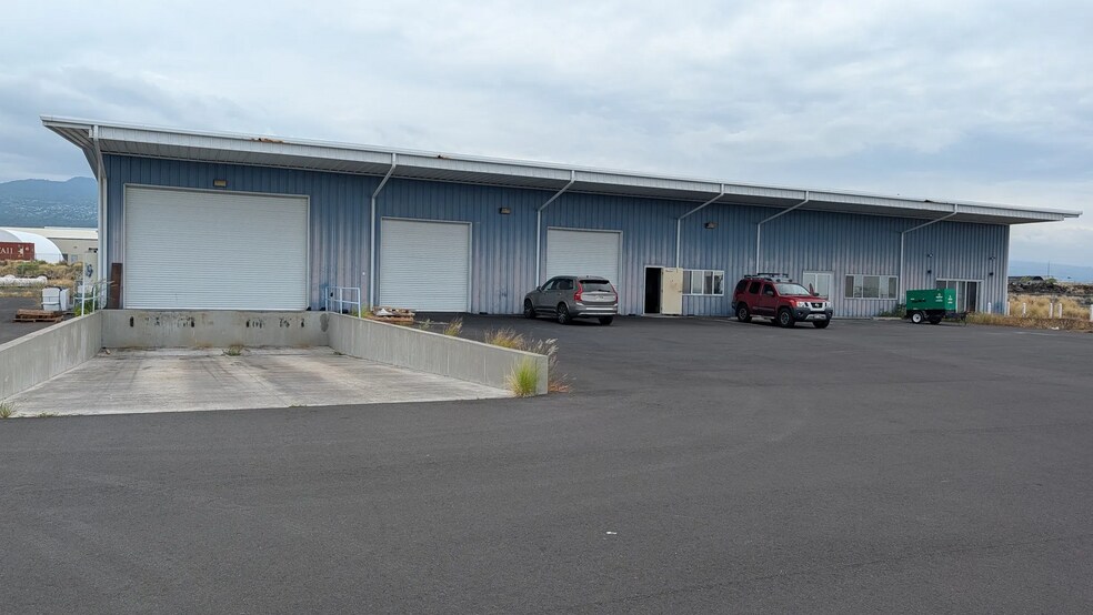 Primary Photo Of 73-4465 Paoo St, Kailua Kona Warehouse For Sale