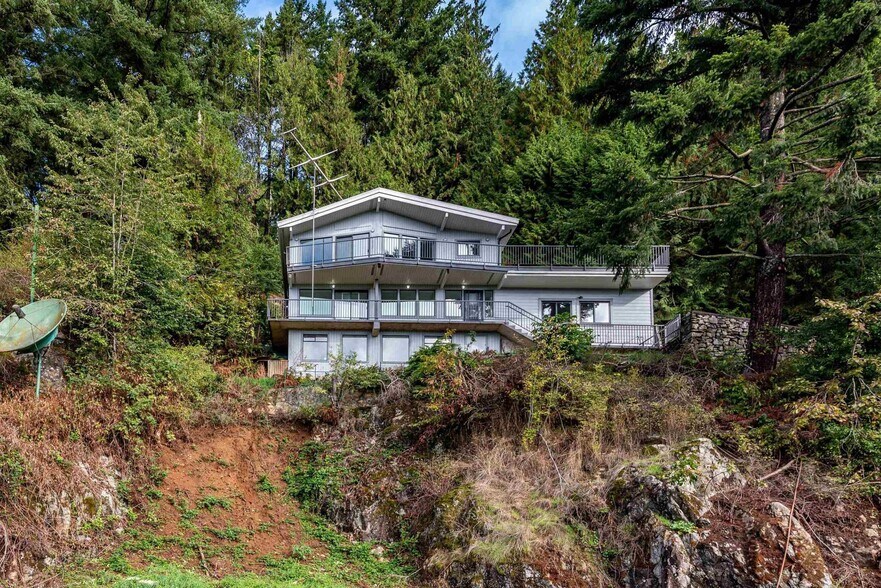 Primary Photo Of 47005 Yale Rd, Chilliwack Land For Sale