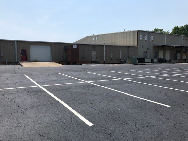 More Photos Of 1405 Bypass 72 NE, Greenwood Storefront Retail Office For Sale